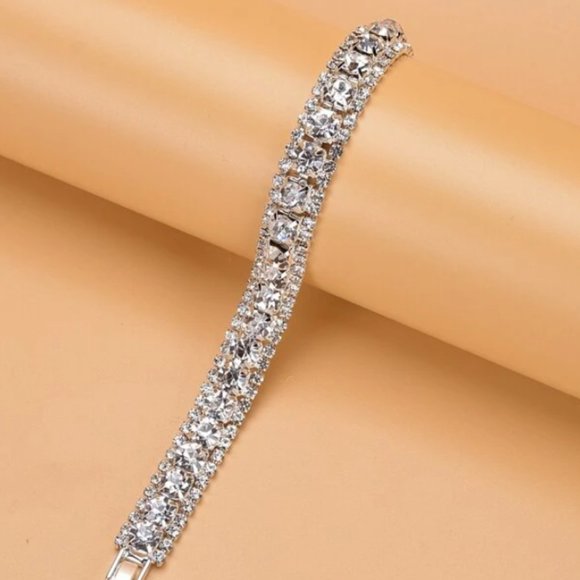 Rhinestone bracelets for women and girls - Picture 2 of 3